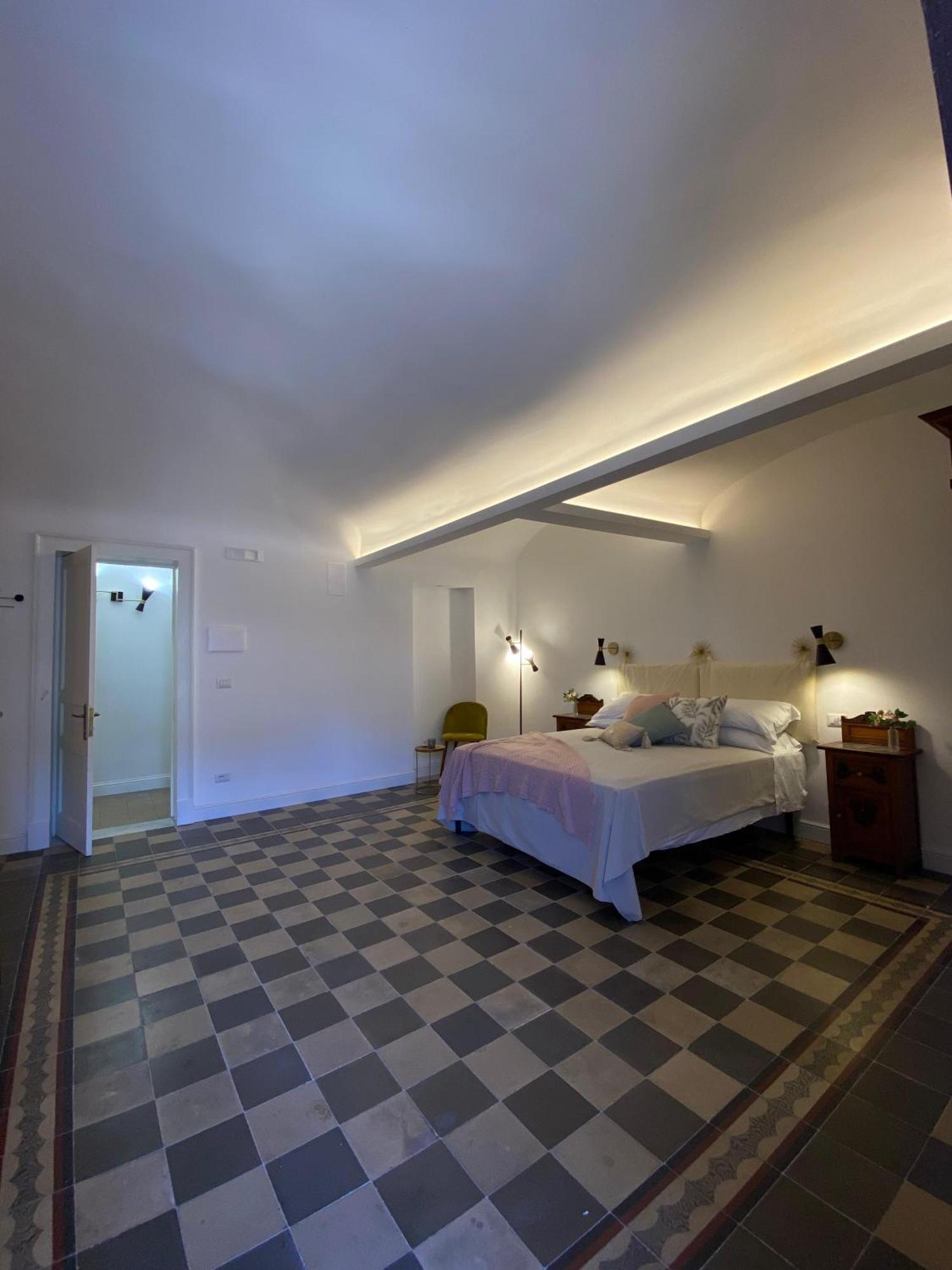 Bed and Breakfast Dimora Dei Minoriti à Catane Extérieur photo
