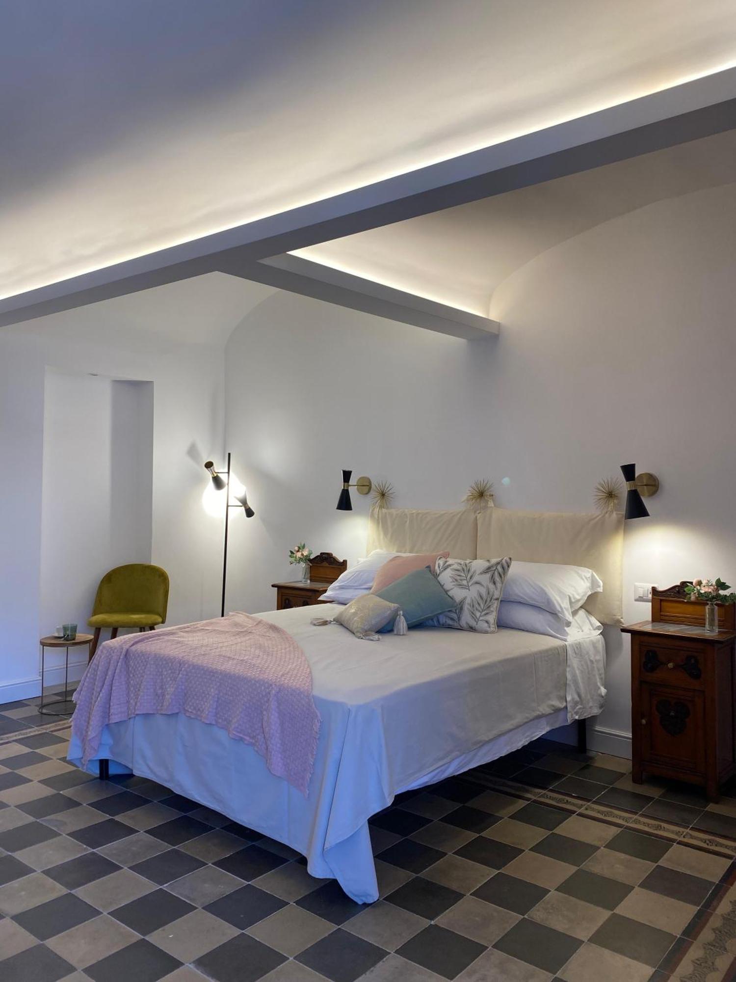 Bed and Breakfast Dimora Dei Minoriti à Catane Extérieur photo